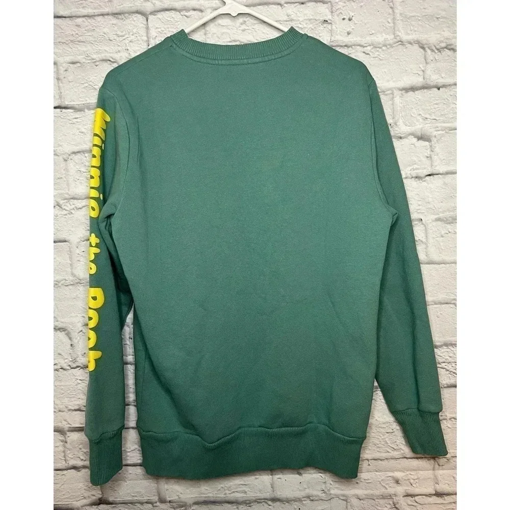 Disney Winnie the Pooh Crew Neck Sweater XS.